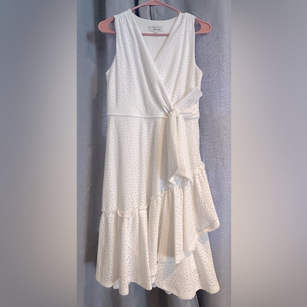 NWT Womans Sleeveless White Signature By Robbie Bee Lace Wrap Dress Size PS